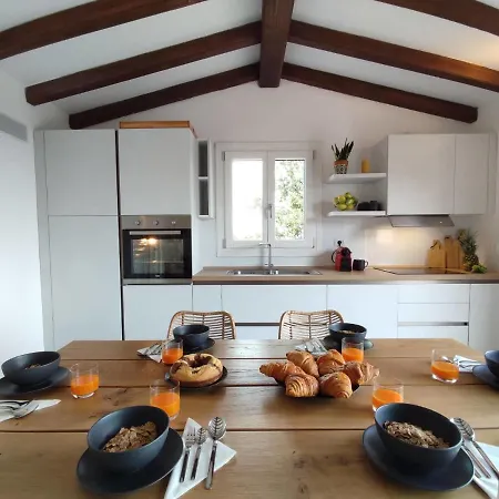 Villa Aurora By Interhome